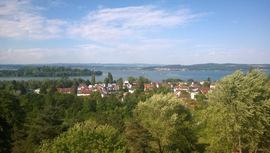 Aussicht auf den Bodensee von der Terrasse der Universität Konstanz